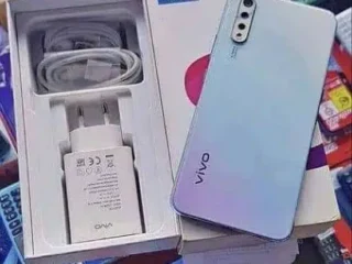 371283404-800×600-2